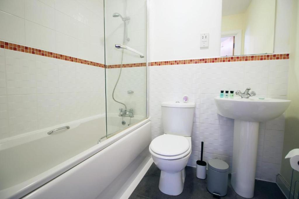 The Observatory By Mia Living 2 Bedroom Apartment Overlooking Swansea Beach With Free Parking Экстерьер фото