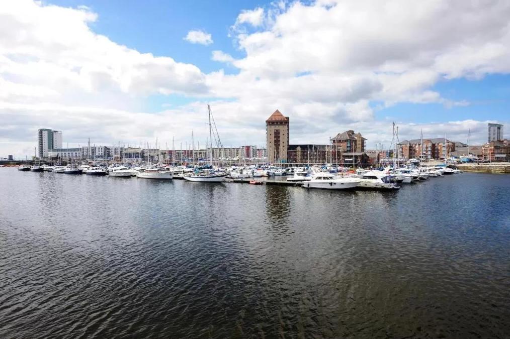 The Observatory By Mia Living 2 Bedroom Apartment Overlooking Swansea Beach With Free Parking Экстерьер фото