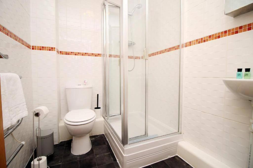 The Observatory By Mia Living 2 Bedroom Apartment Overlooking Swansea Beach With Free Parking Экстерьер фото