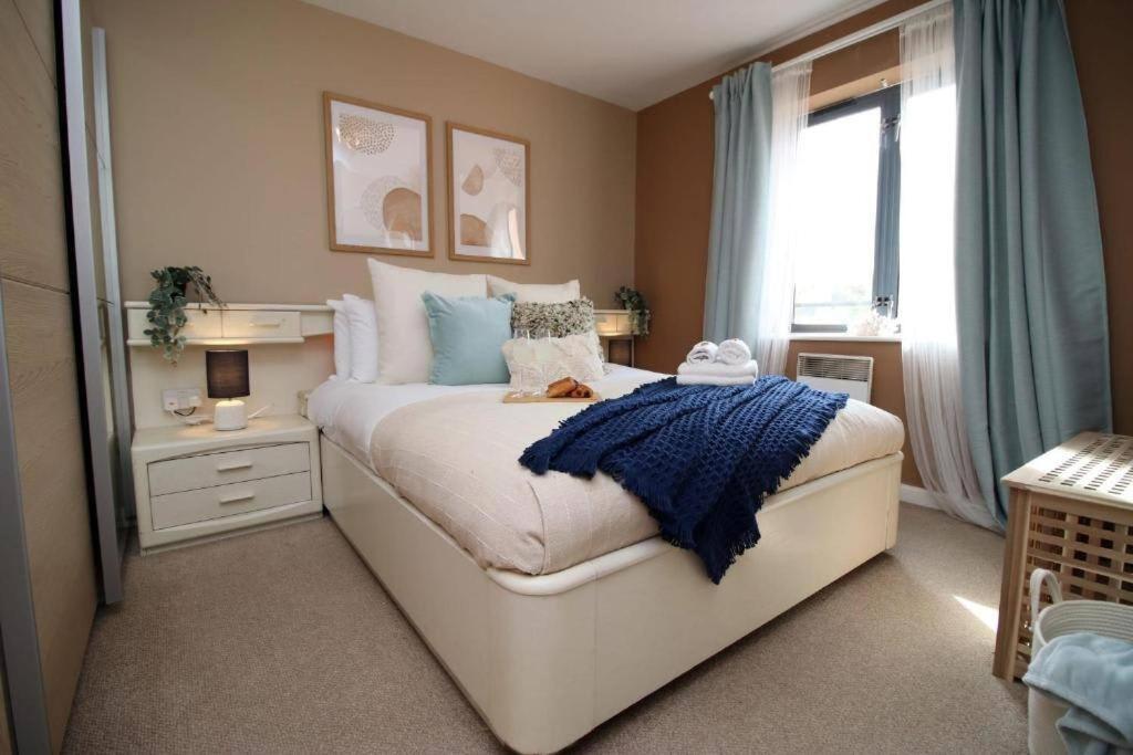 The Observatory By Mia Living 2 Bedroom Apartment Overlooking Swansea Beach With Free Parking Экстерьер фото
