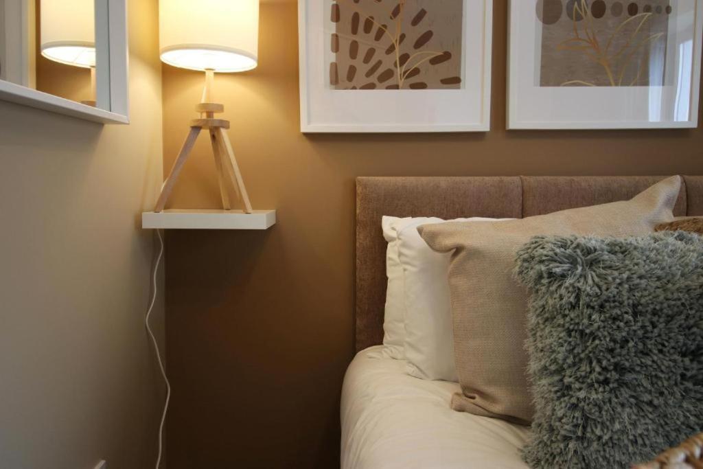The Observatory By Mia Living 2 Bedroom Apartment Overlooking Swansea Beach With Free Parking Экстерьер фото